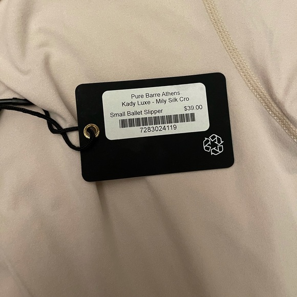 Kadyluxe cropped tee - Picture 3 of 3